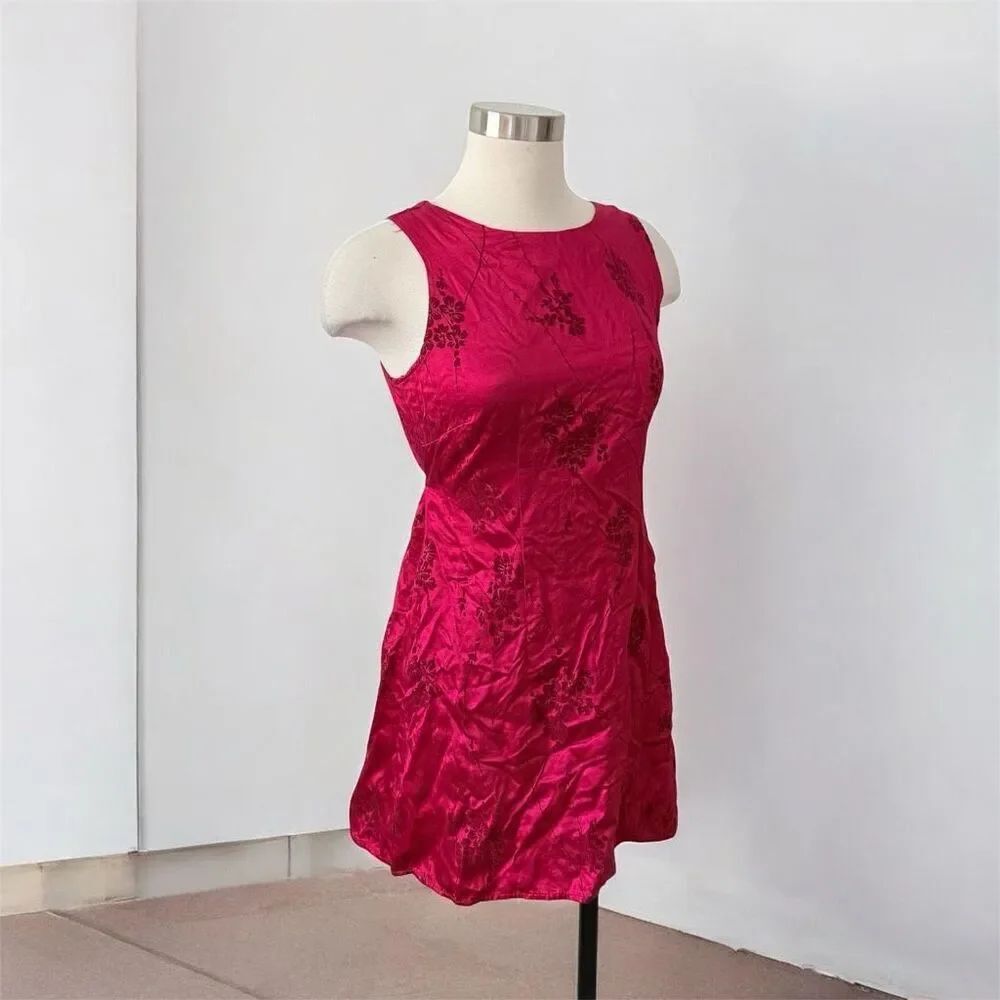 Vintage 1990s City Triangles Red Floral Mini Dress Crinkle Velvet Buttons Waist